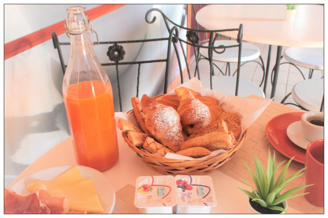 Sicilia Home B&B Catania-Fontanarossai nemzetközi repülőtér Kültér fotó